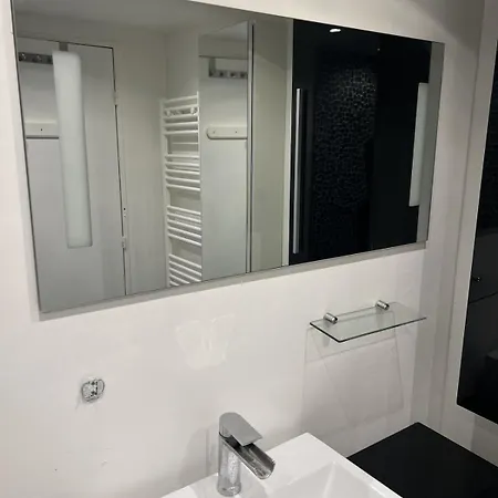 Apartment Spacieux T3 Avec Terrasse Proche Gare